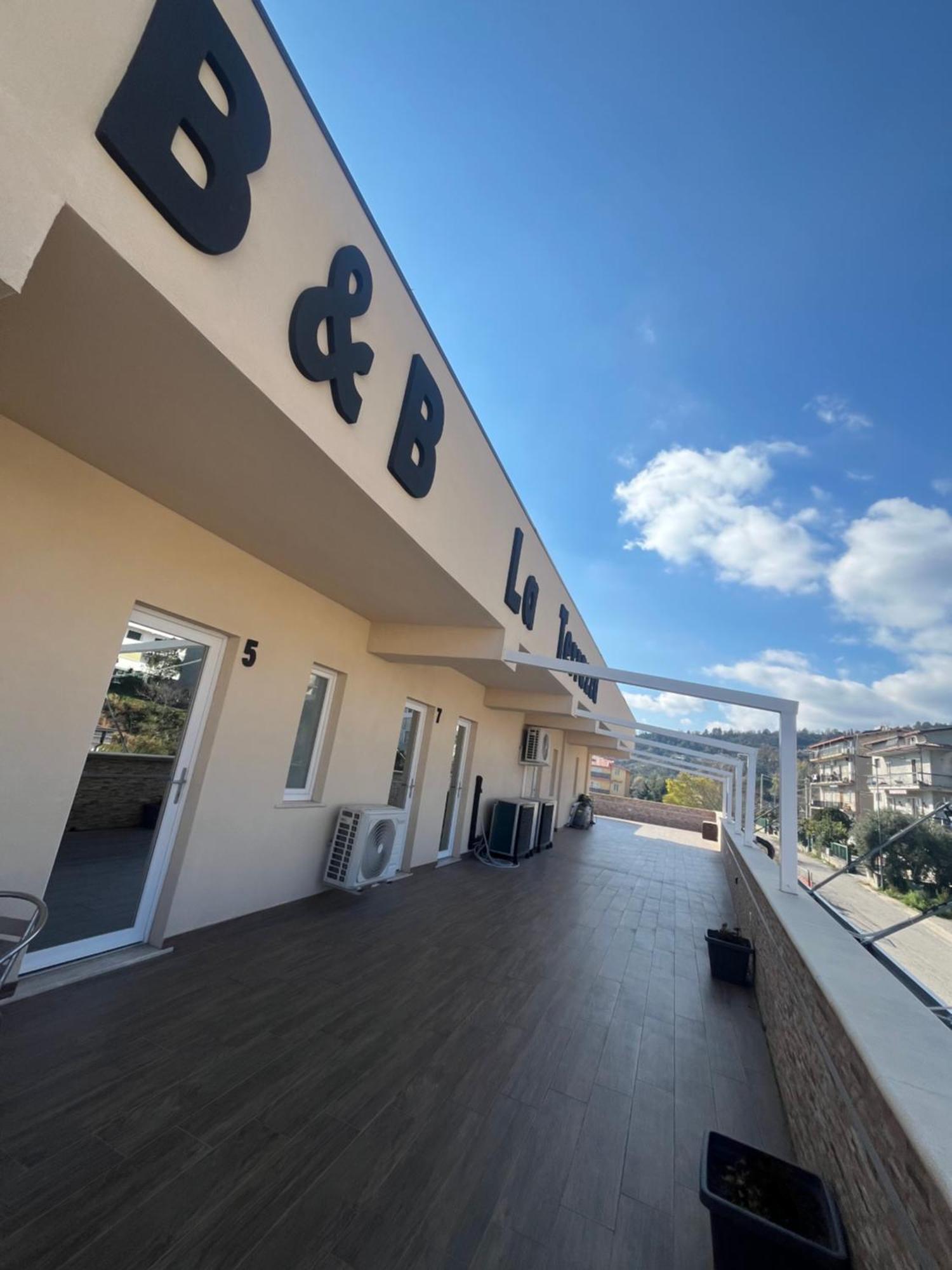 B&B La Terrazza Polifrone Cotronei Zewnętrze zdjęcie