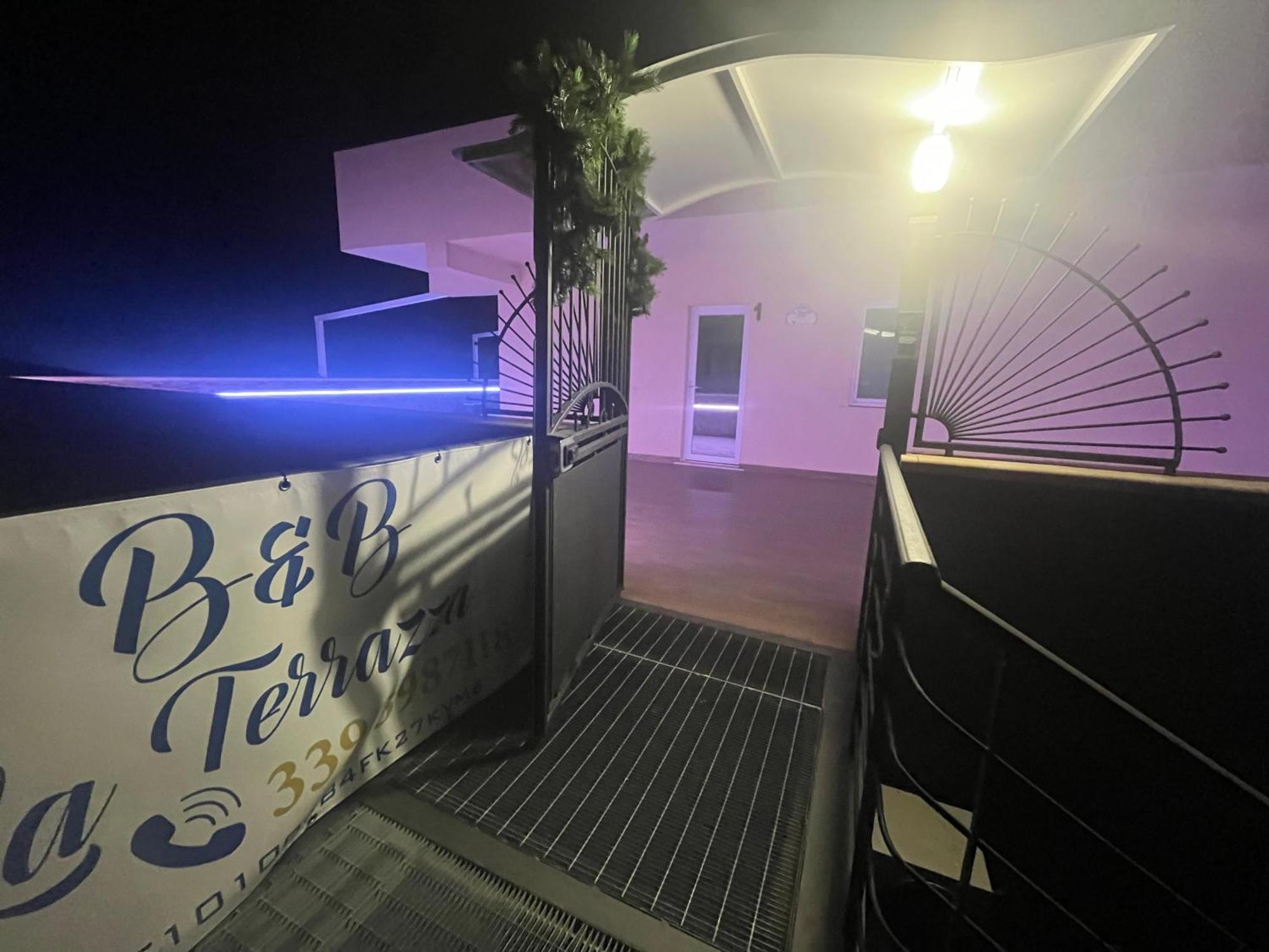 B&B La Terrazza Polifrone Cotronei Zewnętrze zdjęcie